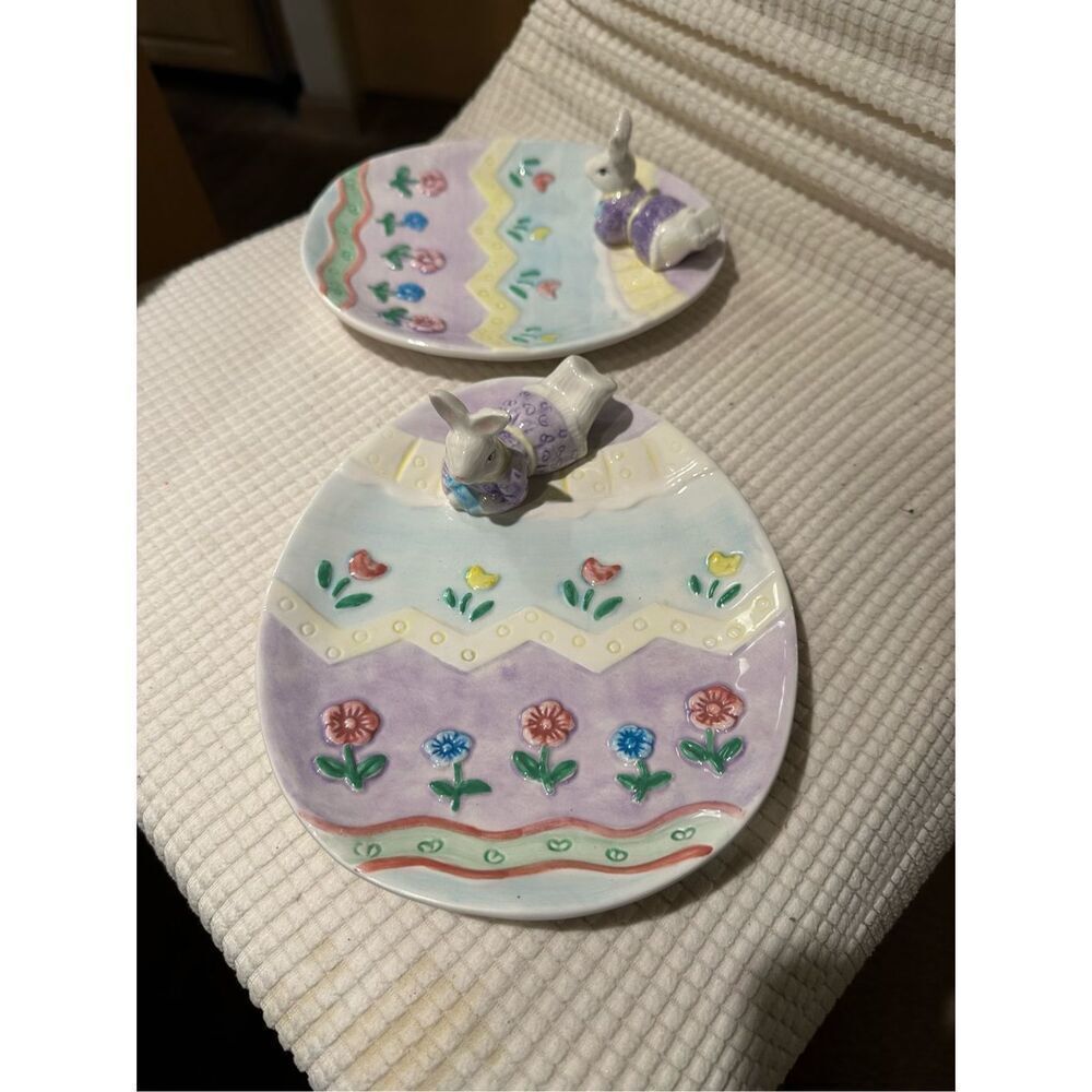 Set of 2 ceramic easter egg plates
